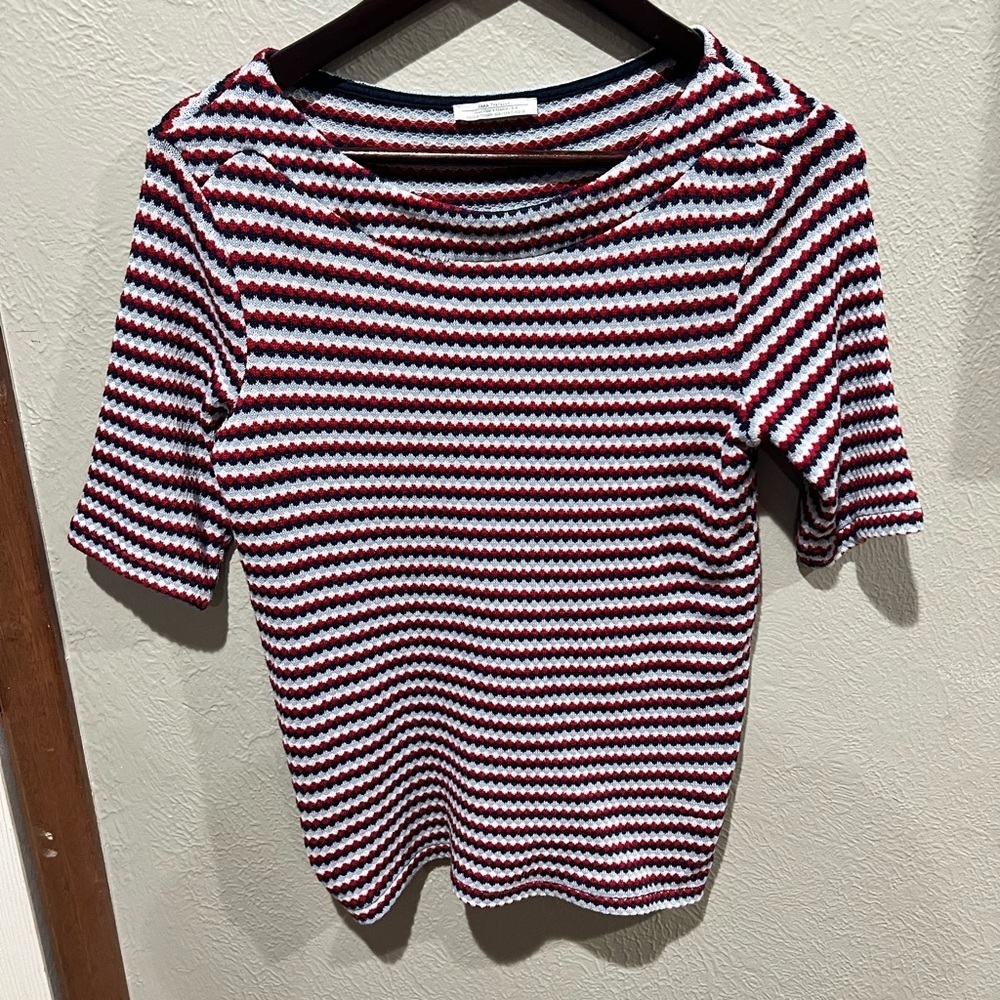 Zara Red and White and Blue Striped Short Sleeve Top Knit Top EUC  Size M